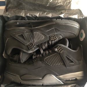 Jordan 4 Black Cat